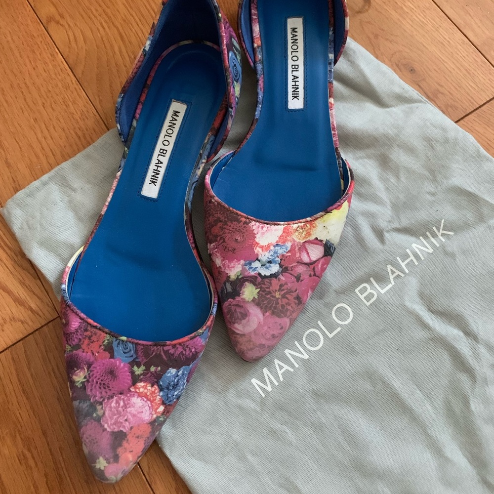 Manolo blahnik flat shoes - used, size 38